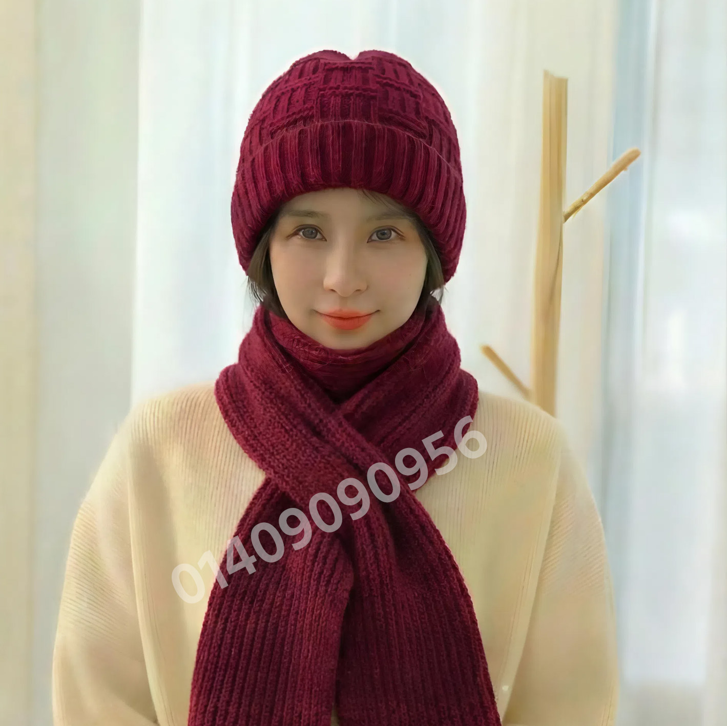 Windproof Cap with Scarf (Merun)